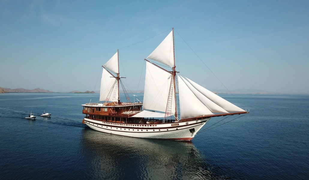 Prana by Atzaró in full sail luxury travel